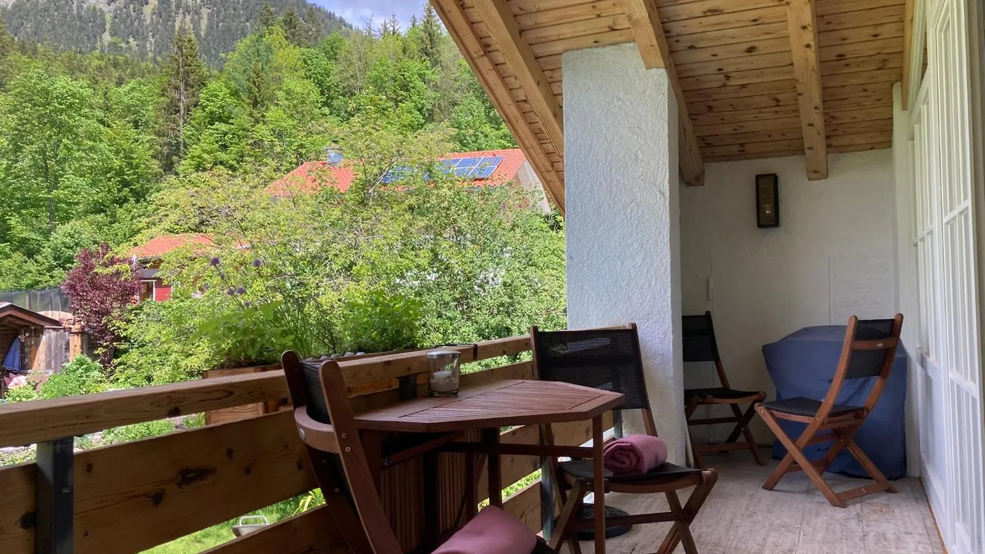Apartment Ferienwohnung / Appartement Bergliebe Garmisch-Partenkirchen Germany